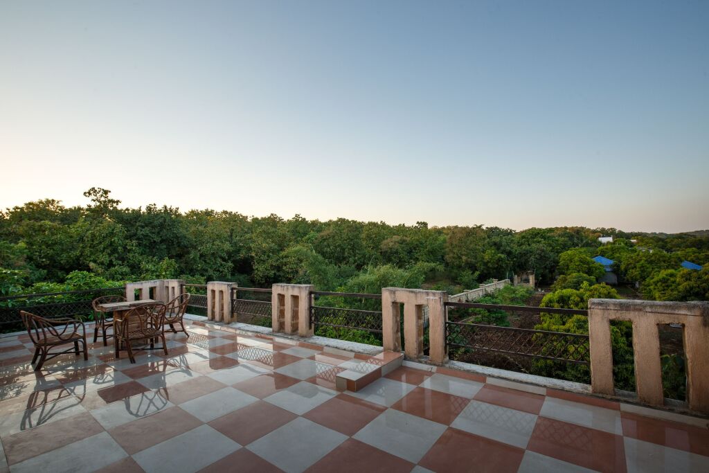 Сазан: Отель Gir Lions Paw Resort