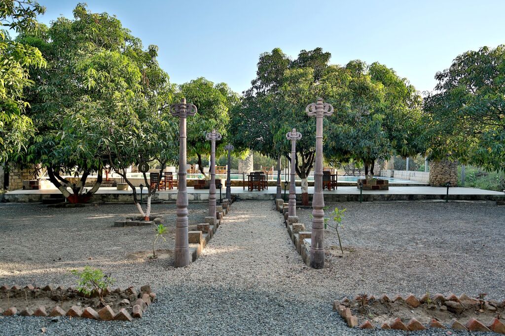 Сазан: Отель Gir Lions Paw Resort