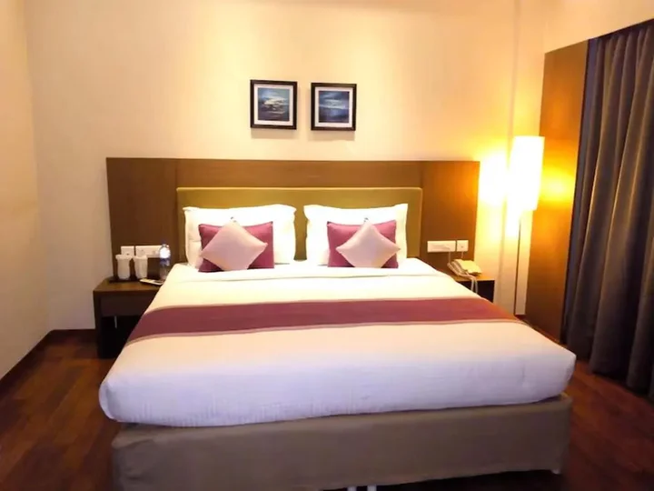 Велламундра: Zarano Residency