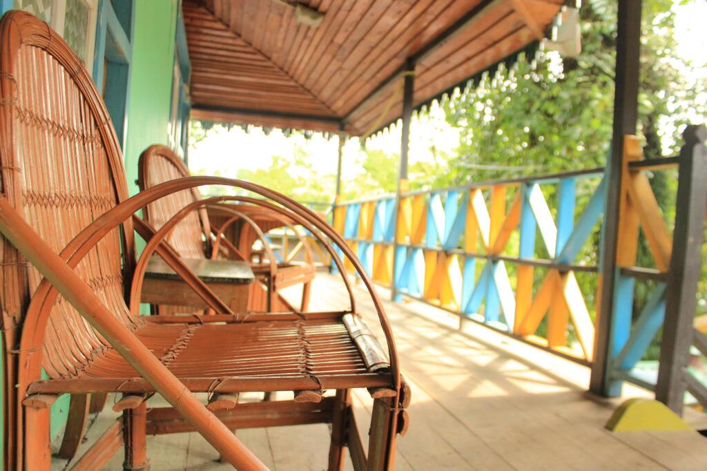 Уттар Митиали: Lake View Resort