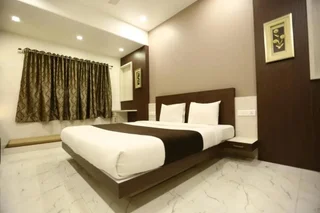Колхапур: Hotel Madhuri Executive