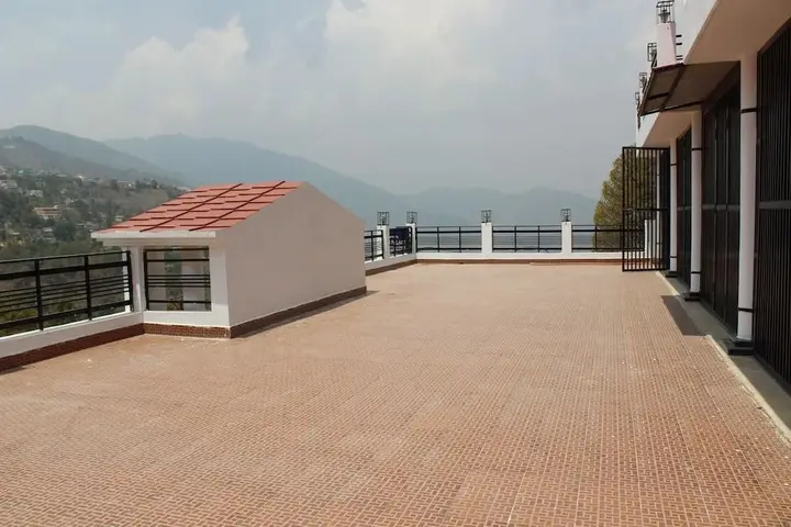 Техри: Hotel Devki Palace