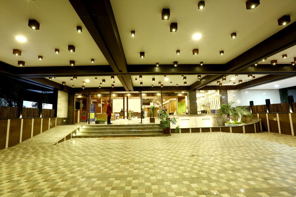 Райпур: Hotel Ivy