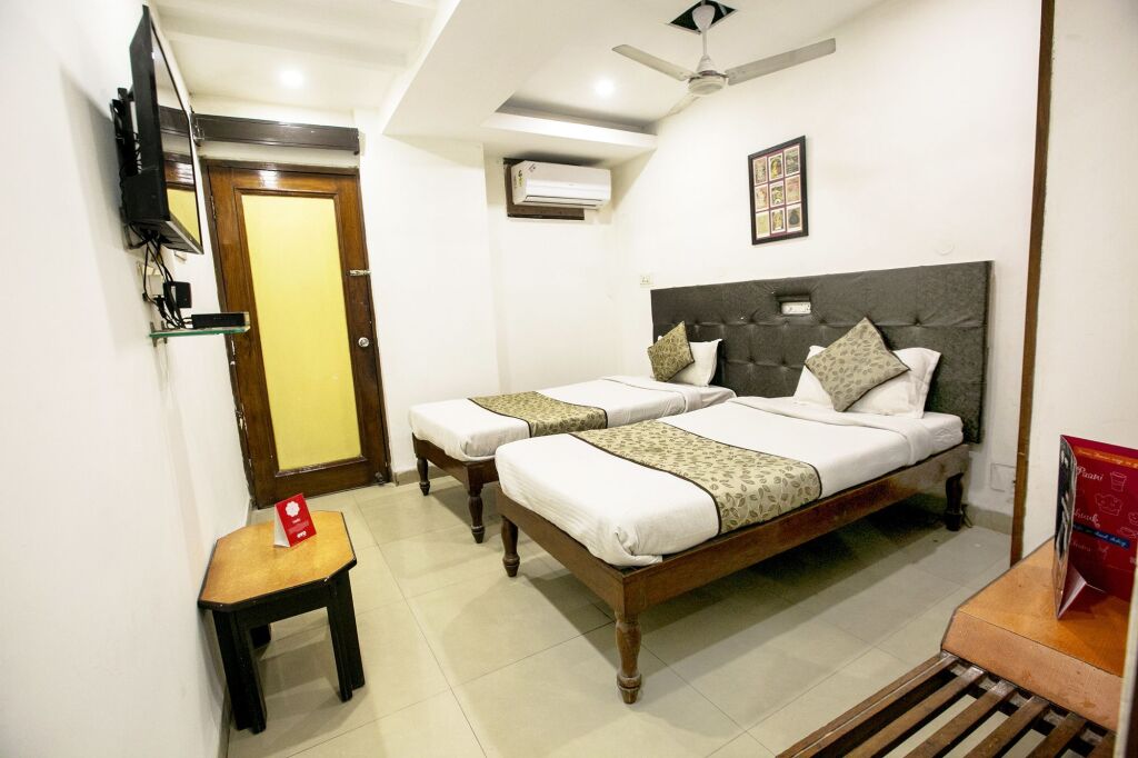 Бхопал: Hotel Pathik