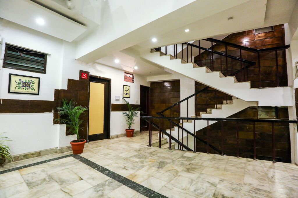 Бхопал: Hotel Pathik