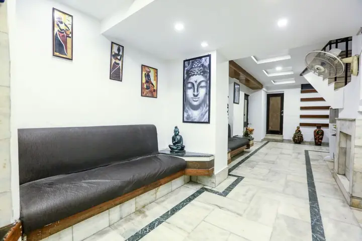 Бхопал: Hotel Pathik