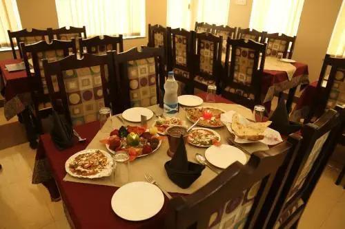 Фалоди: Hotel New Golden Palace