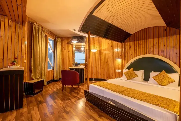Валпарай: Pleasant Home Stay