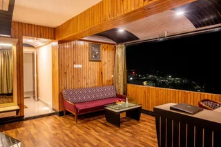 Валпарай: Pleasant Home Stay