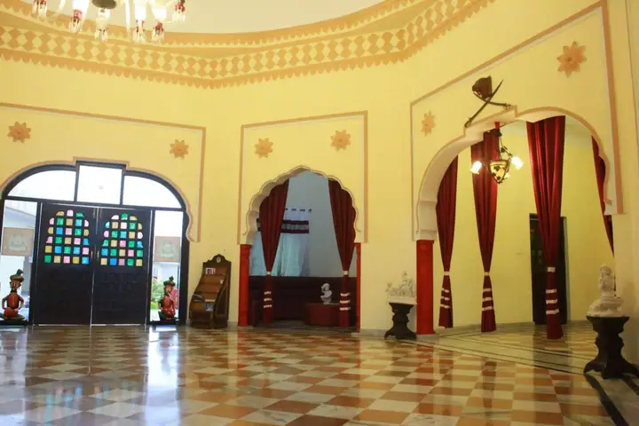 carousel image 2