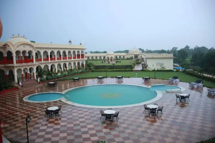 Крепость Jhansi: V Resorts Rajmahal Orchha