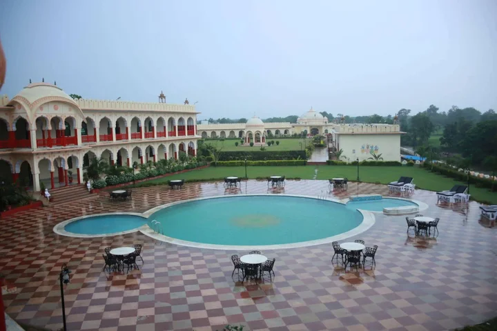 Крепость Jhansi: V Resorts Rajmahal Orchha