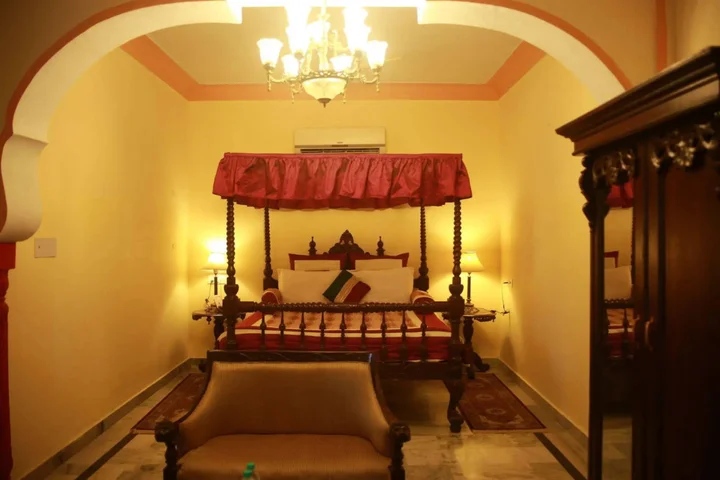 Крепость Jhansi: V Resorts Rajmahal Orchha