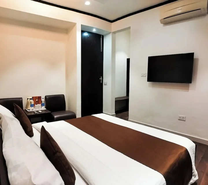 Калка: The Wind Cross Hotel