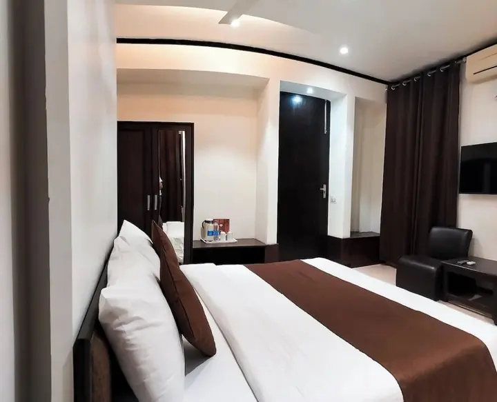 Калка: The Wind Cross Hotel