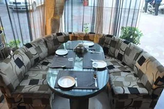 Дехрадун: Sunder Palace