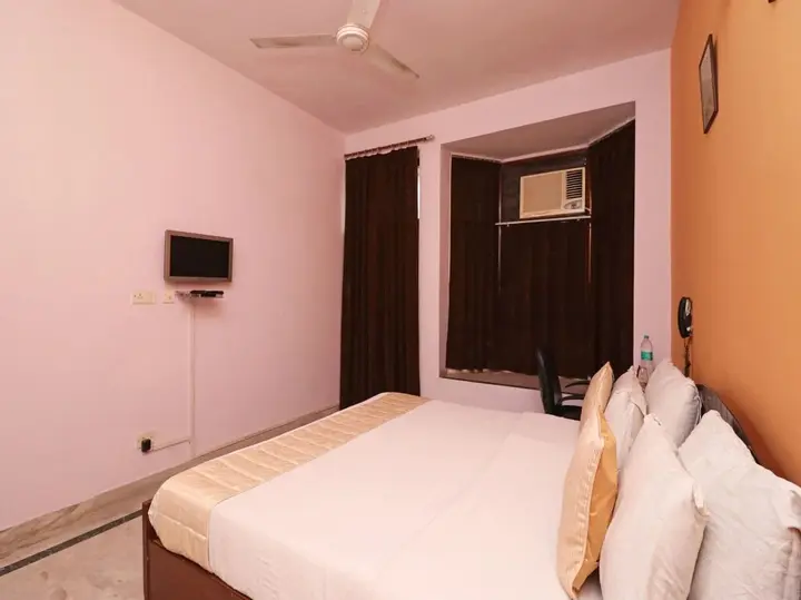 Нойда: Oyo 708 Hotel Sanjeevni