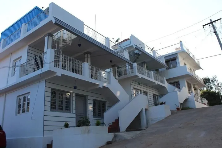 Ути: Pearls Resorts
