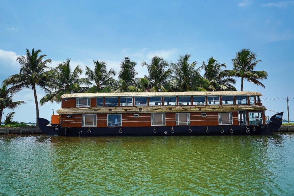 Аллеппи: Southern Panorama Cruise