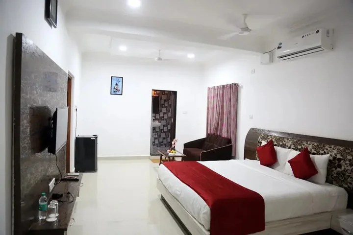 Кандолим: Hotel Sky Light Royal Stay