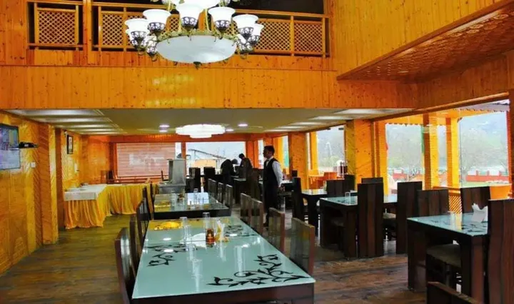 Даксум: Adb Rooms Hotel Paradise Retreat