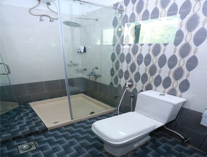 Коччи: OYO 10320 Sophiya Suites