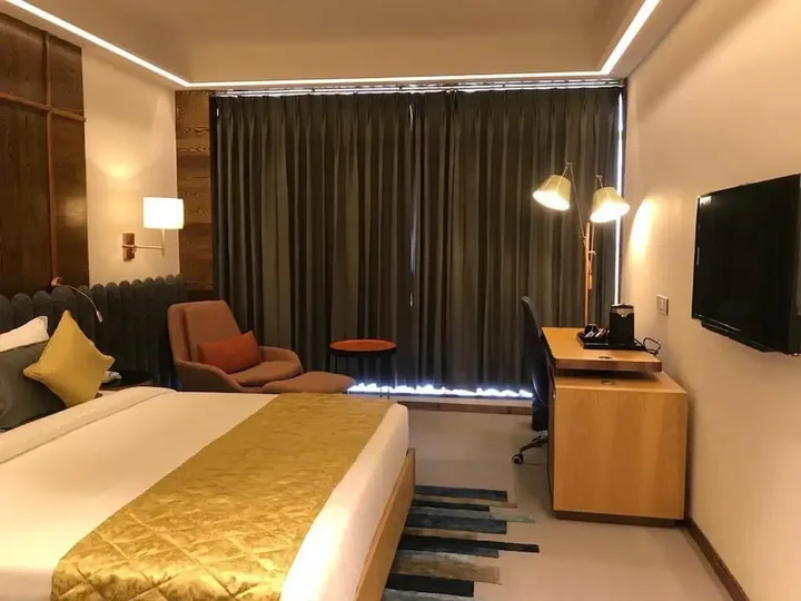 Мохали: Hotel Mirage