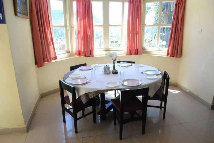 Ути: KSTDC Hotel Mayura Sudarshan