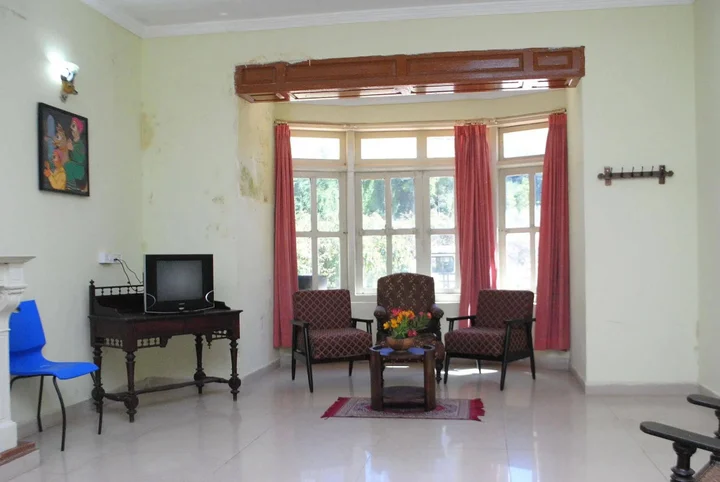 Ути: KSTDC Hotel Mayura Sudarshan