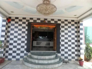 Чакан: Hotel JK Palace