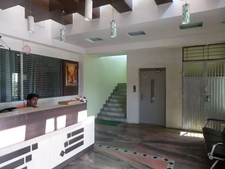 Чакан: Hotel JK Palace