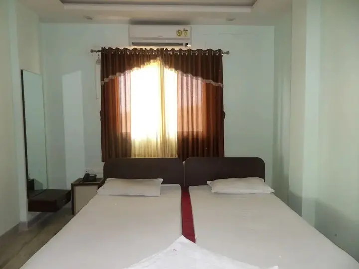 Чакан: Hotel JK Palace