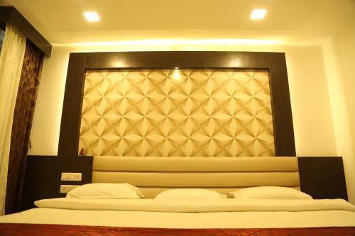 Хоспет: hotel shivananda