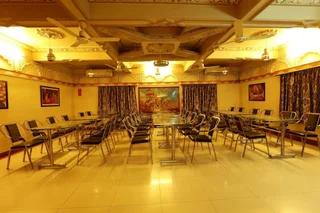 Биканер: Hotel Bharat Niwas