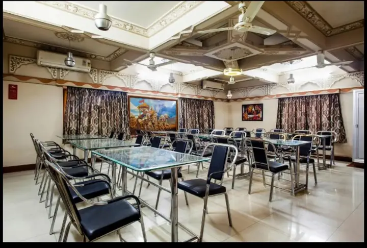 Биканер: Hotel Bharat Niwas