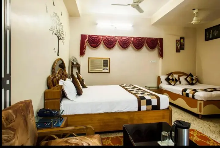 Биканер: Hotel Bharat Niwas