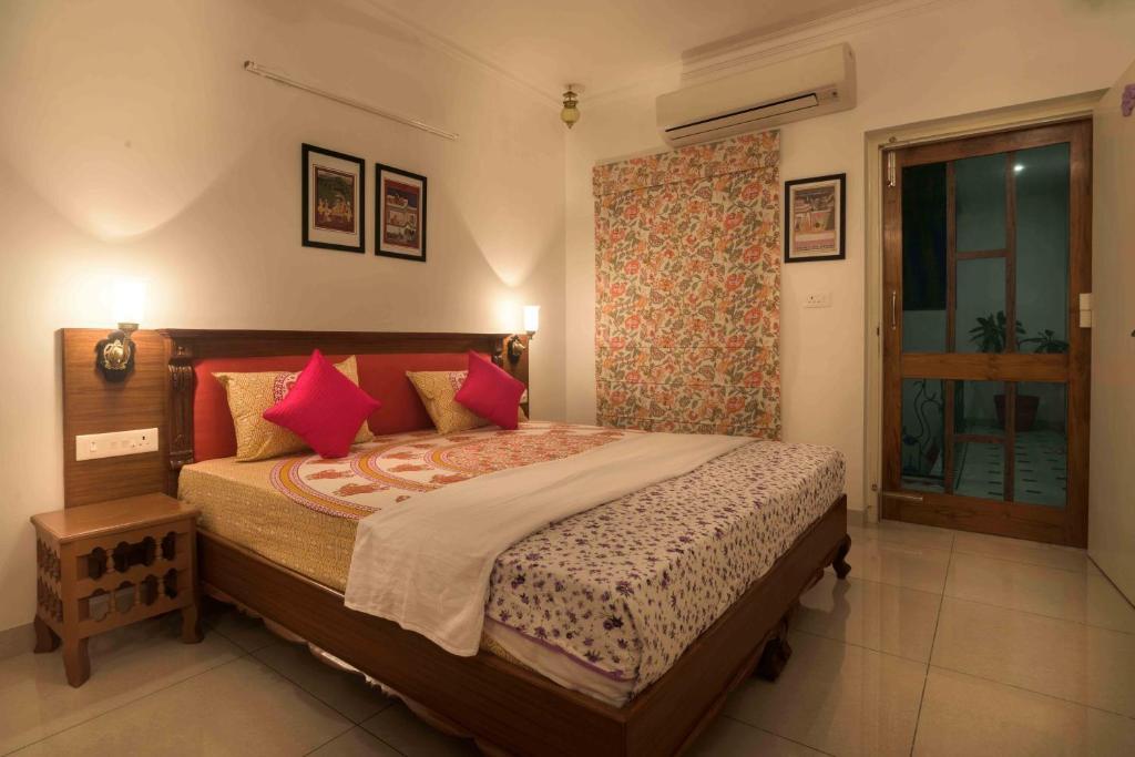 Агра: The Coral Court Homestay