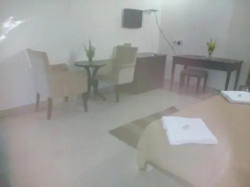 Алюр: KSTDC Hotel Mayura Shantala Halebeedu