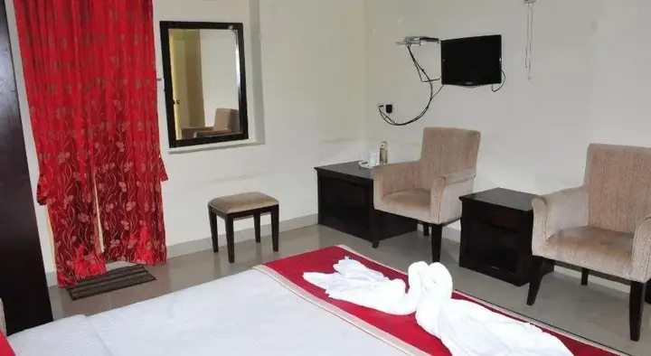 Алюр: KSTDC Hotel Mayura Shantala Halebeedu