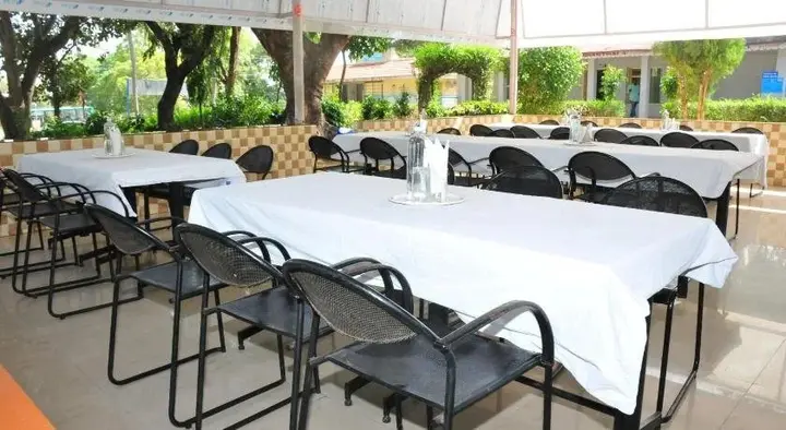 Алюр: KSTDC Hotel Mayura Shantala Halebeedu