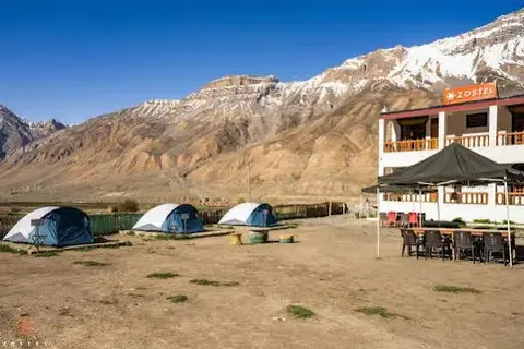 Каза: Zostel Spiti