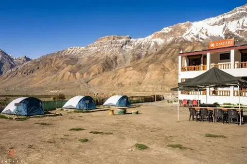 Каза: Zostel Spiti