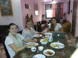 Агра: Rainbow Home Stay