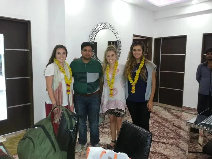 Агра: Rainbow Home Stay