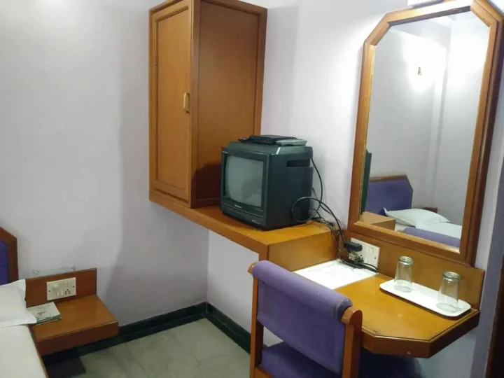 Вадодара: Hotel GRG
