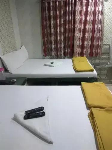 Мумбаи: Hotel Al Muaaviya