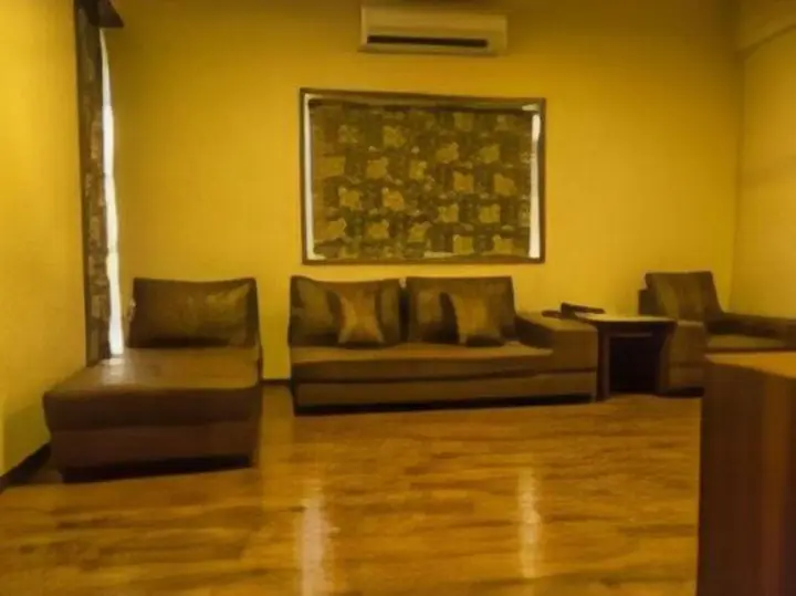 Соманур: Hotel Sri Sakthi