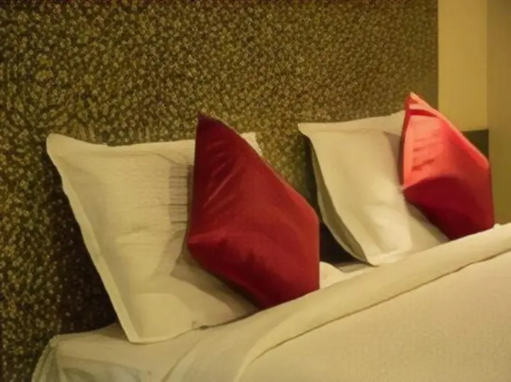 Соманур: Hotel Sri Sakthi