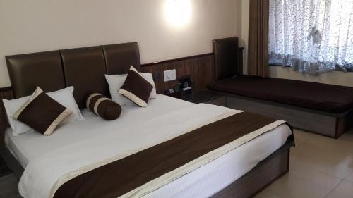 Сапутара: Savshanti Lake Resort