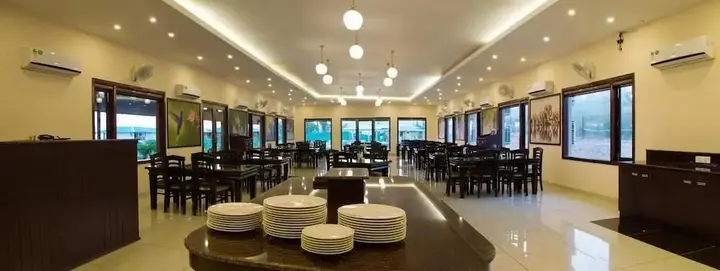 Наинитал: Corbett The Baagh Spa & Resort